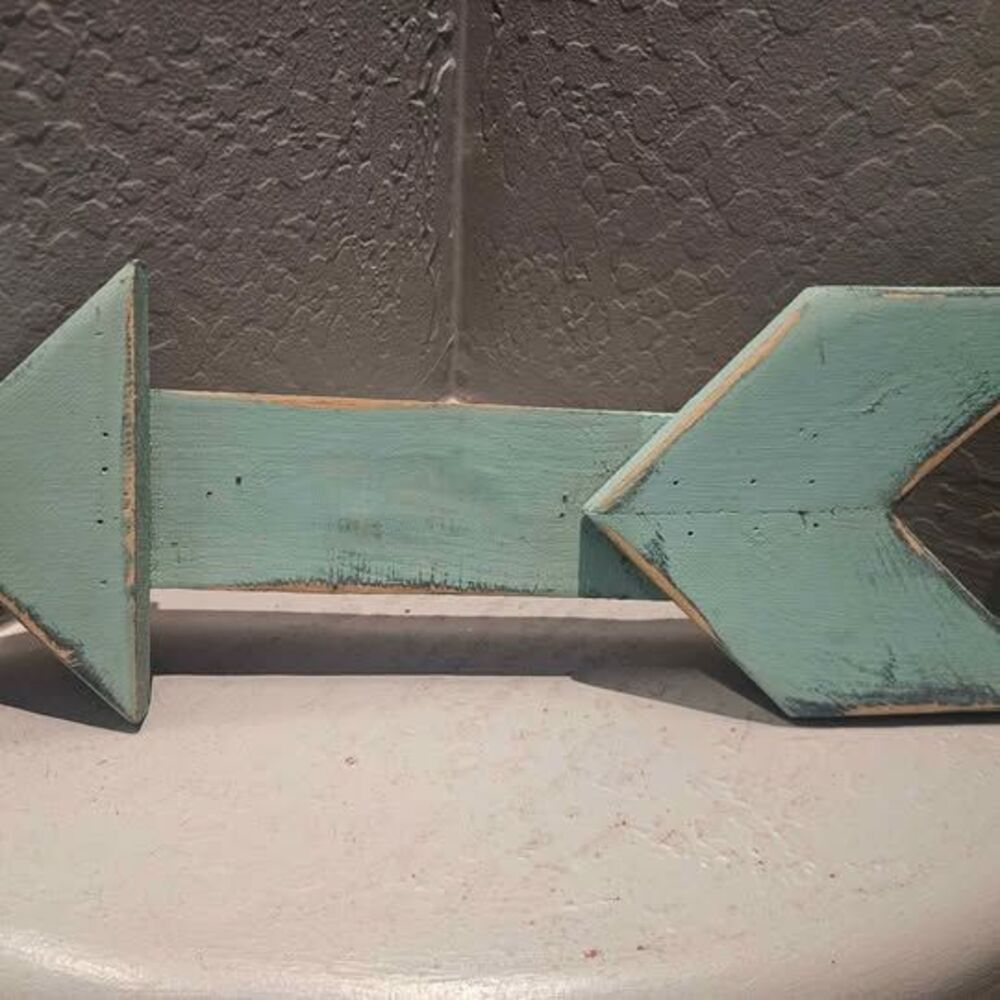 Rustic Wooden Arrow Wall Decor